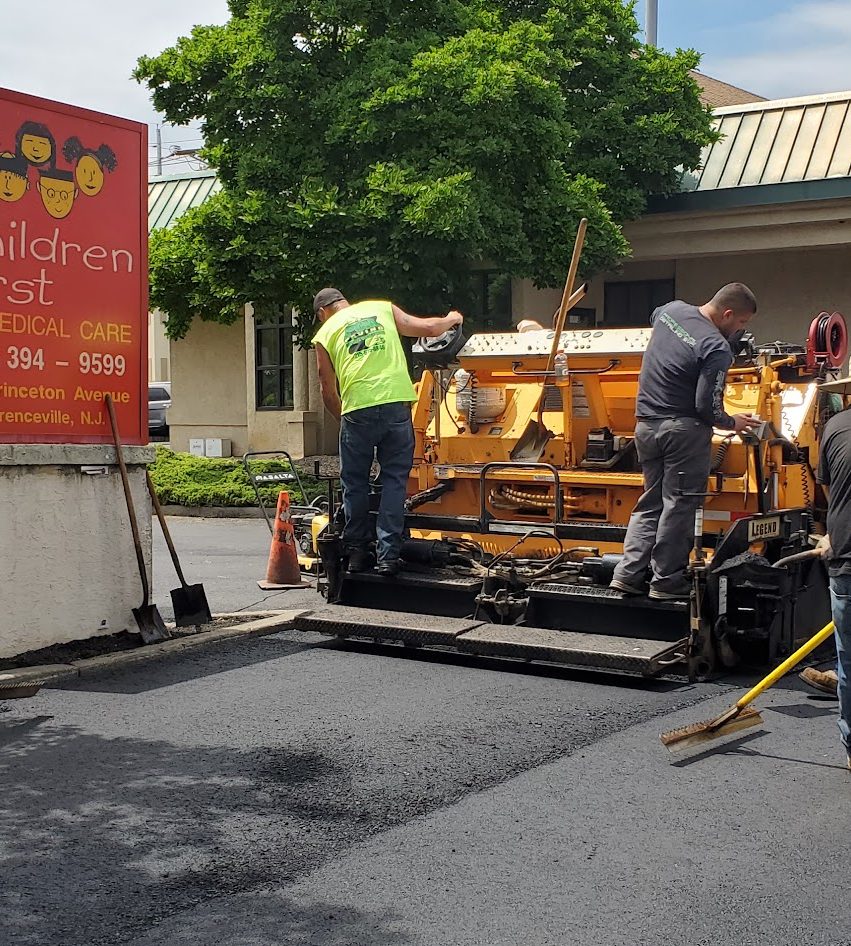 Pave Patrol crew paving a commercial lot in Mercer County, NJ